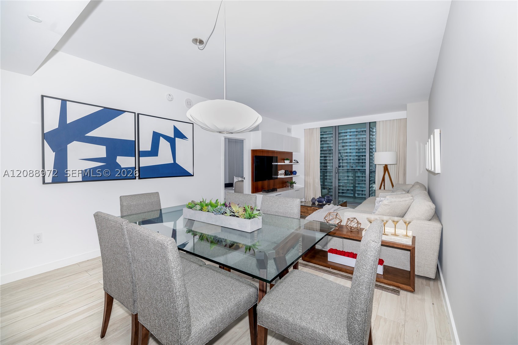 1300 S Miami Ave #2210, Miami FL 33130