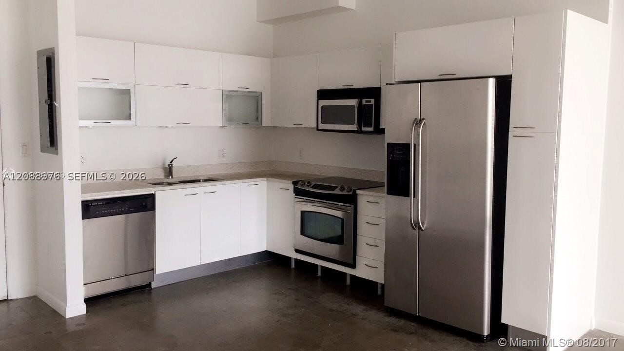133 NE 2nd Ave #1404, Miami FL 33132
