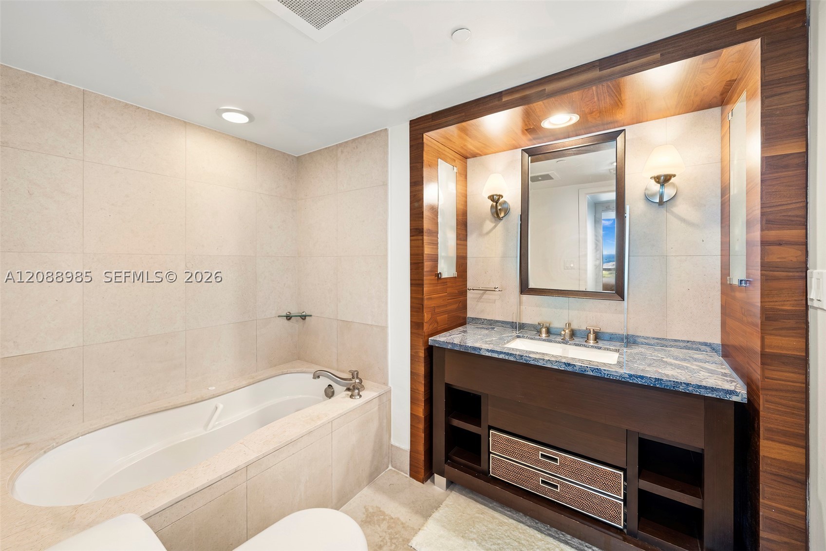 6801 Collins Ave #1202/1211, Miami Beach FL 33141
