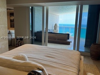6767 Collins Ave #TS-2206, Miami Beach FL 33141