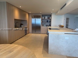 6767 Collins Ave #TS-2206, Miami Beach FL 33141