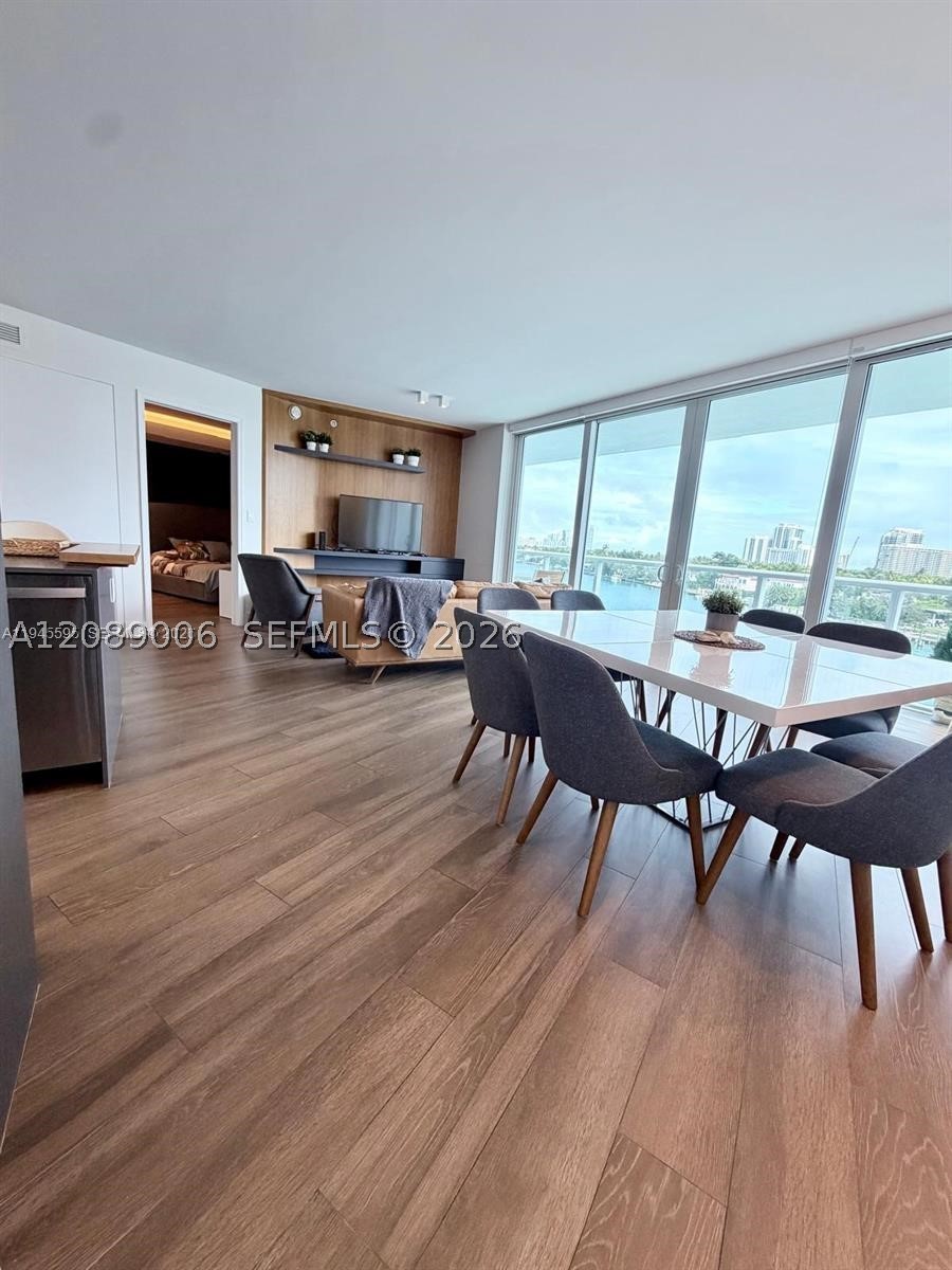 Bay Harbor Islands FL 33154 - A12089006