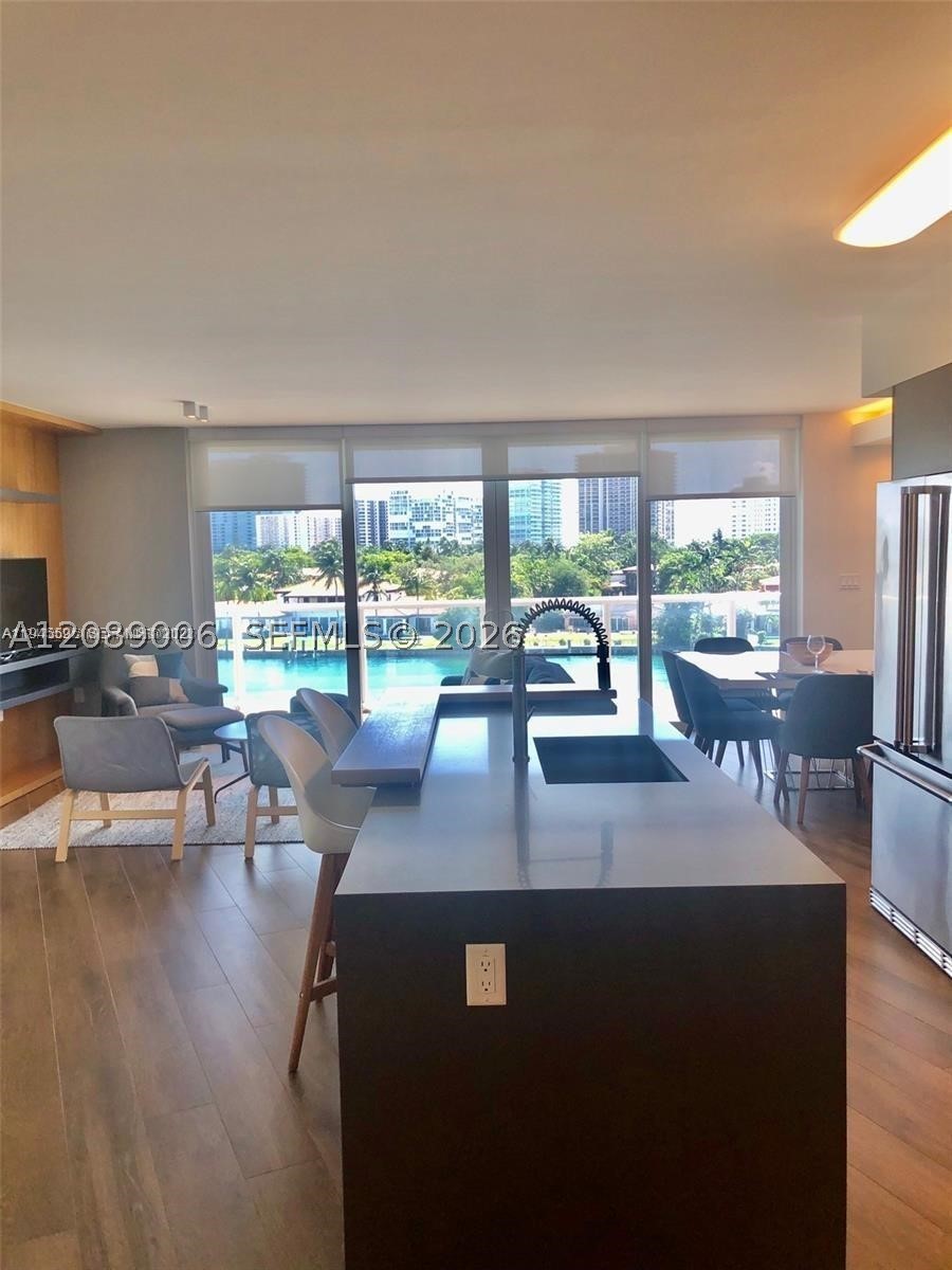 Bay Harbor Islands FL 33154 - A12089006