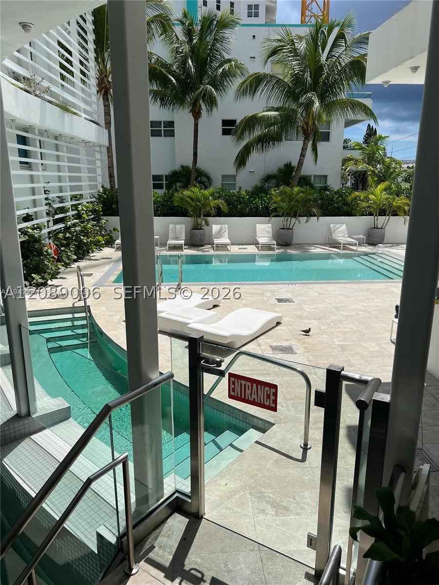 Bay Harbor Islands FL 33154 - A12089006
