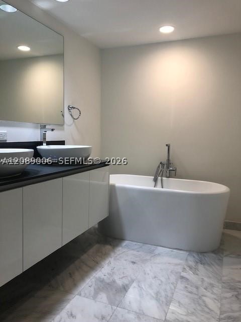 Bay Harbor Islands FL 33154 - A12089006