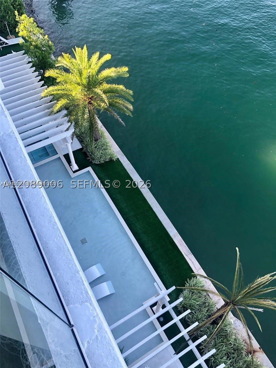 Bay Harbor Islands FL 33154 - A12089006