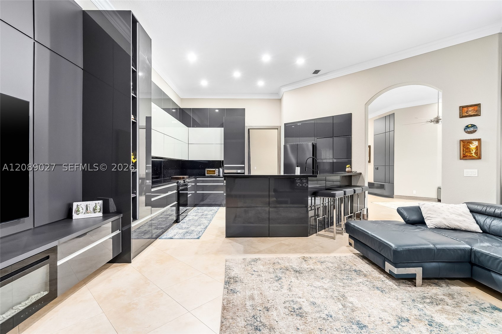 5875 NW 123rd Ave, Coral Springs FL 33076
