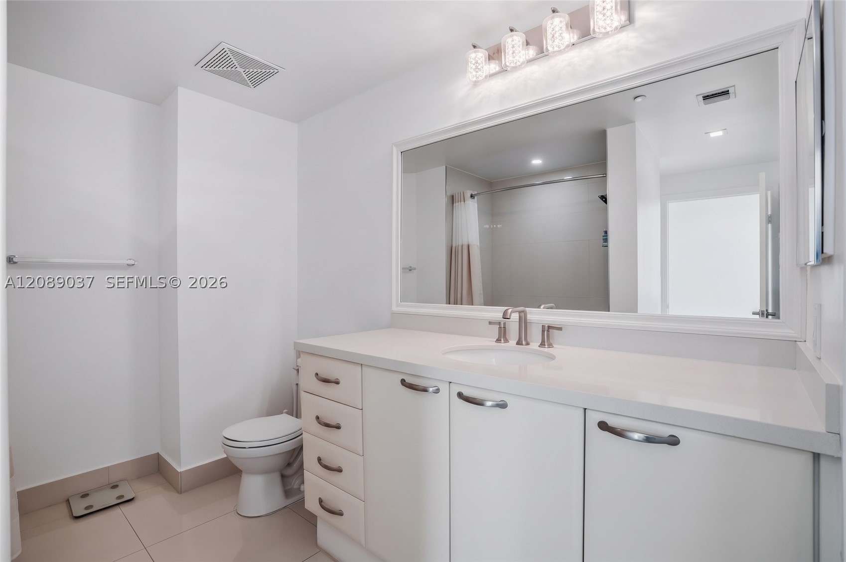 2101 Brickell Ave #3005, Miami FL 33129