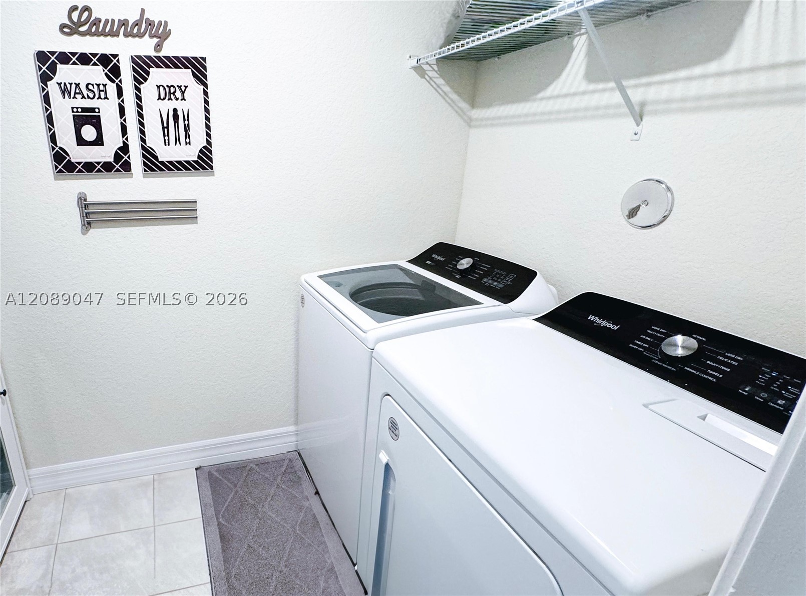 3117 Buttonwood Ct, Lauderdale Lakes FL 33311