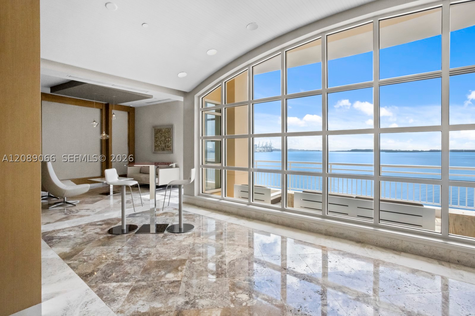 808 Brickell Key Dr #2002, Miami FL 33131