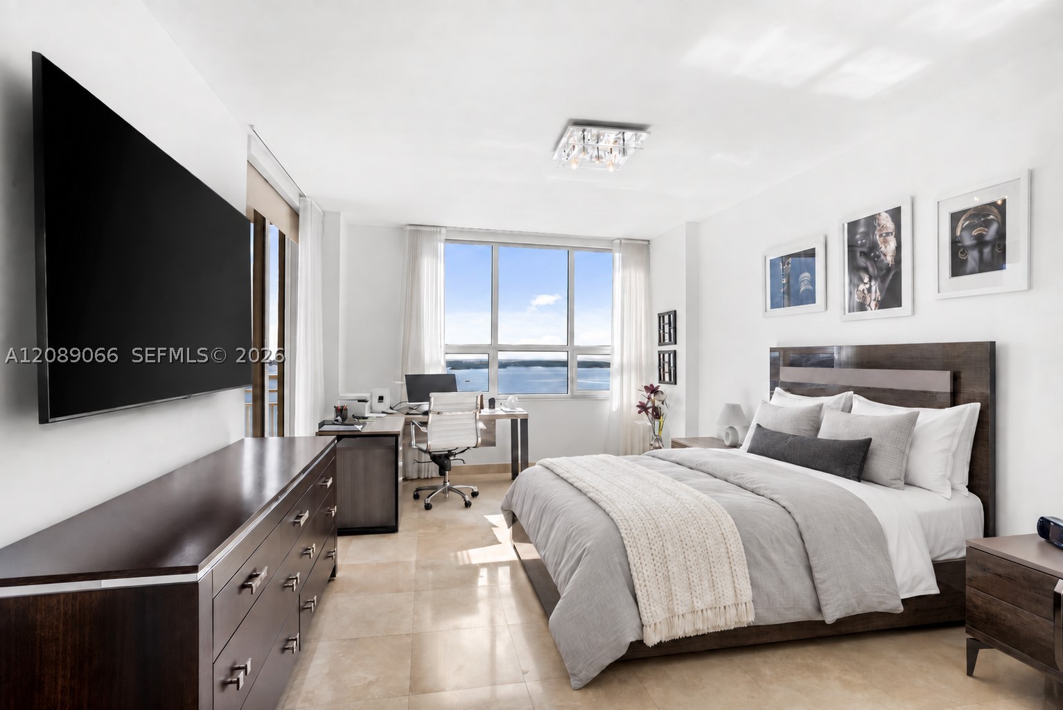 808 Brickell Key Dr #2002, Miami FL 33131