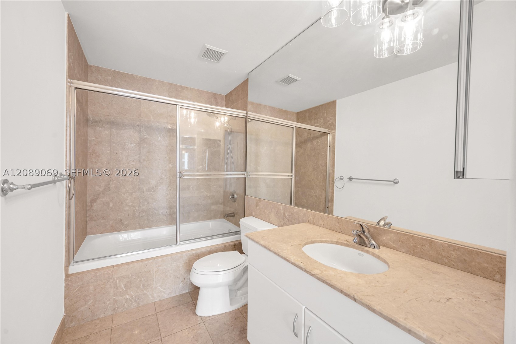 801 Brickell Key Blvd #2208, Miami FL 33131