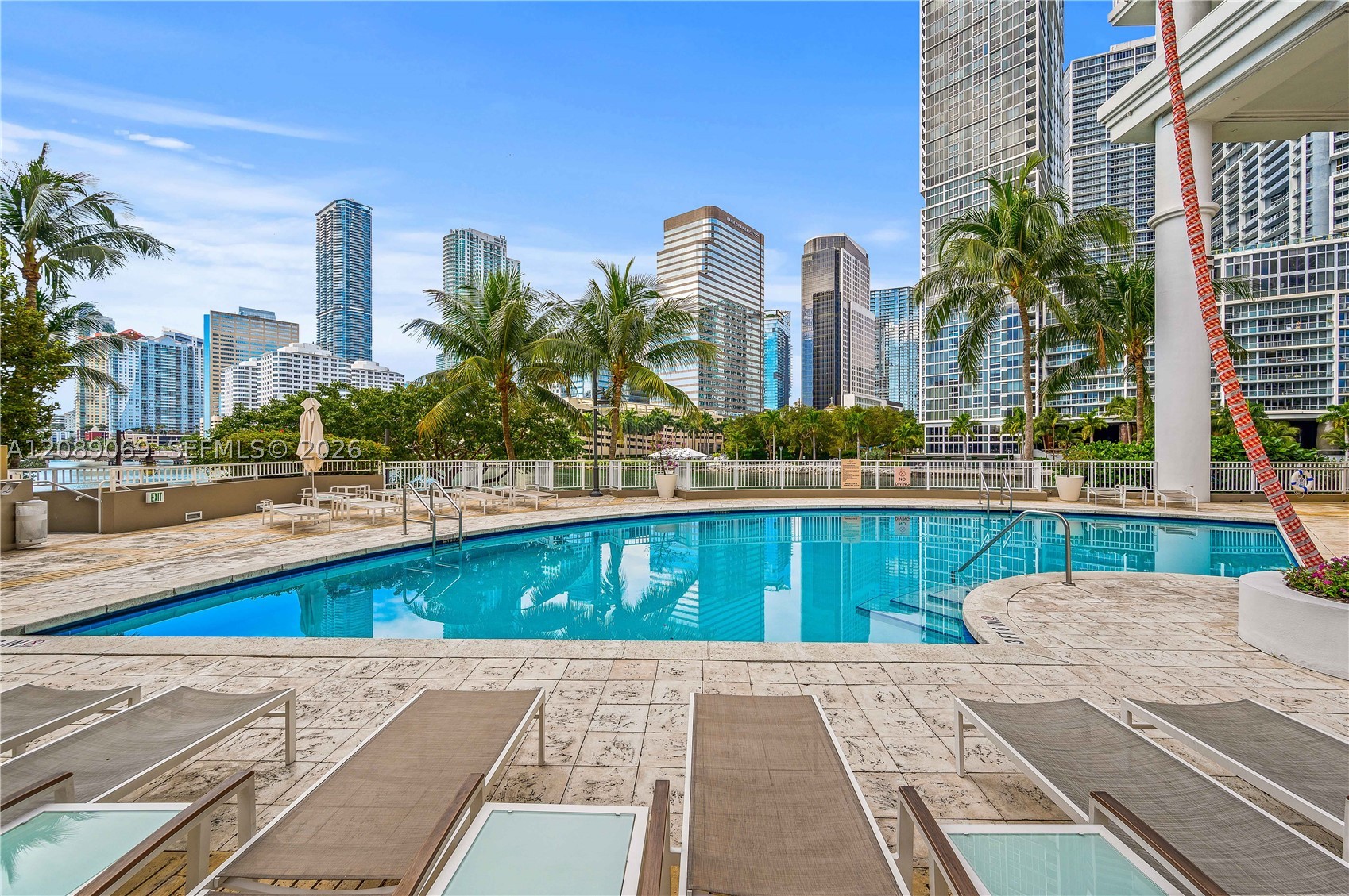 801 Brickell Key Blvd #2208, Miami FL 33131
