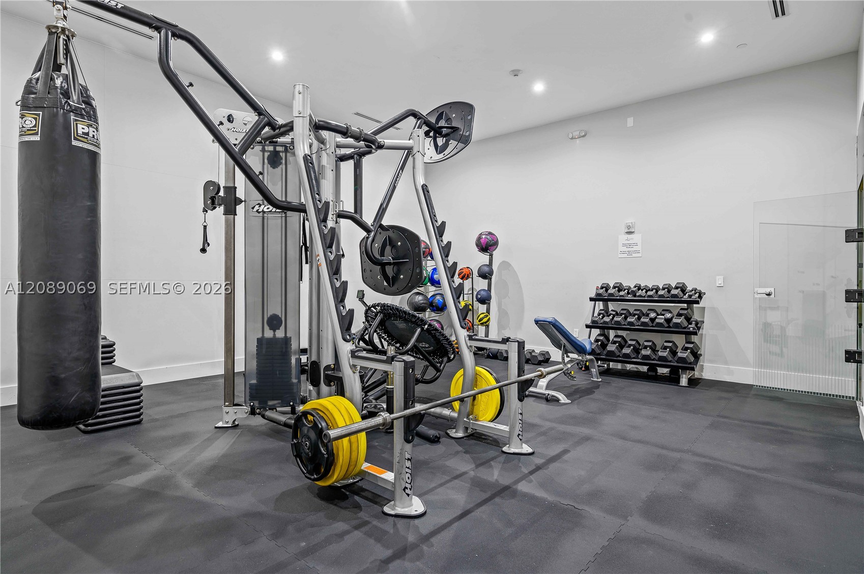 801 Brickell Key Blvd #2208, Miami FL 33131