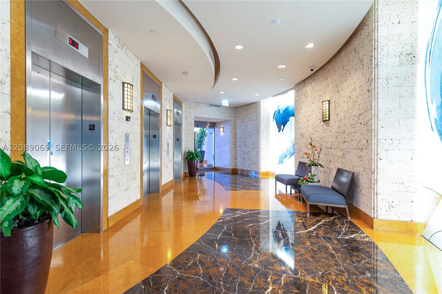 801 Brickell Key Blvd #2208, Miami FL 33131