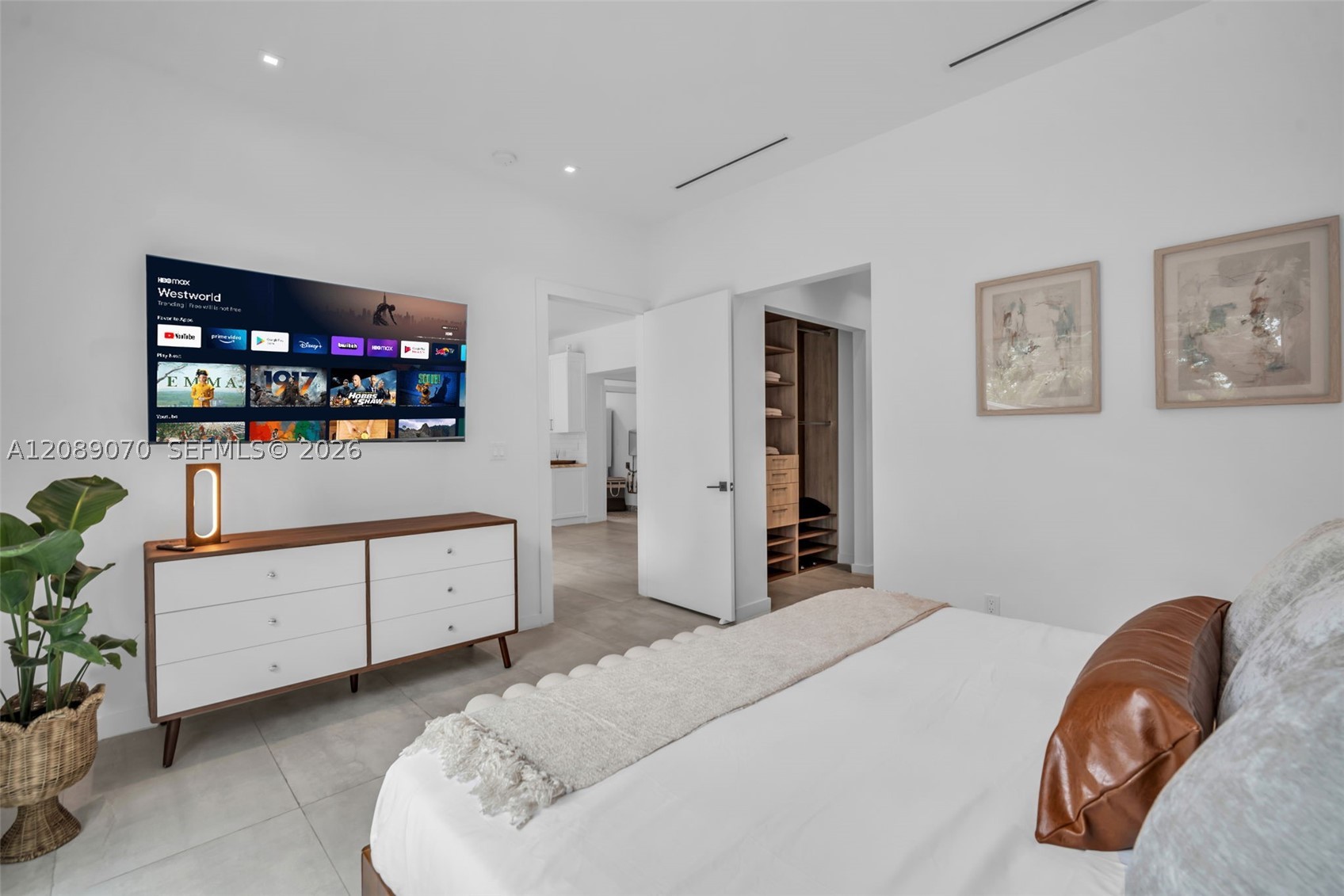 1430 SW 18th St, Miami FL 33145