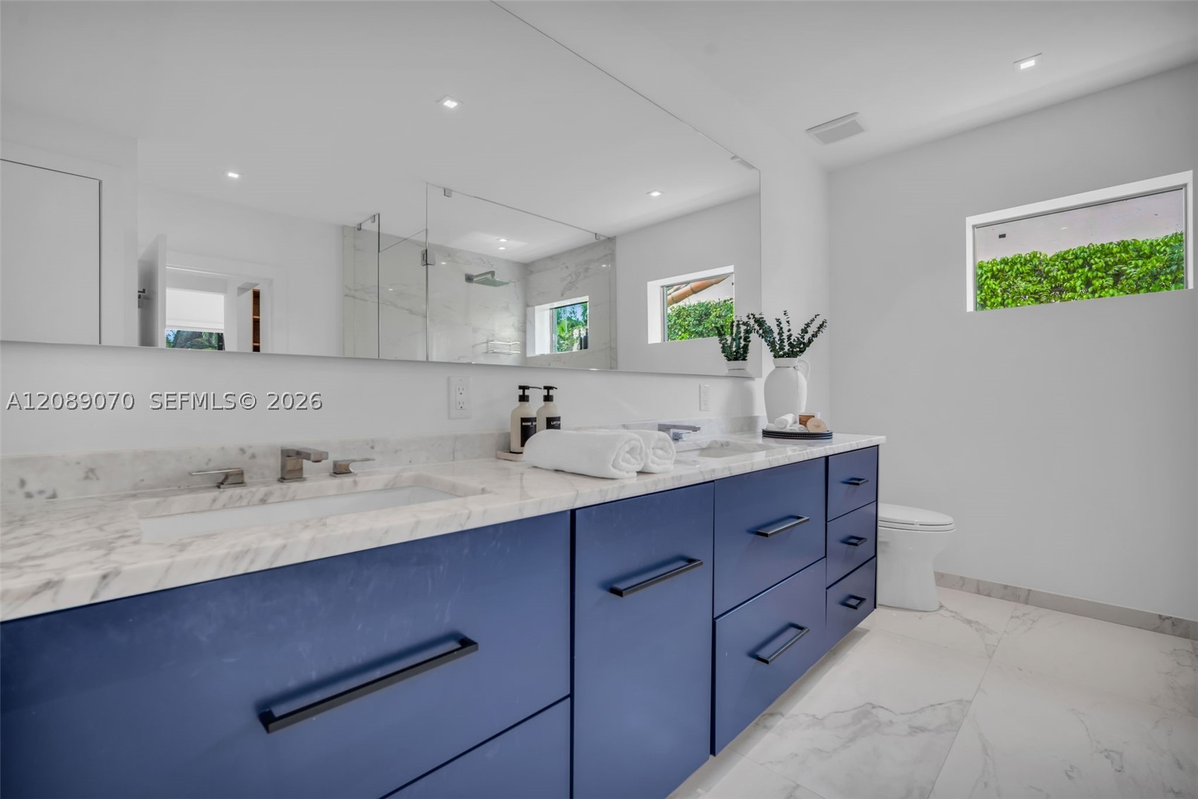 1430 SW 18th St, Miami FL 33145