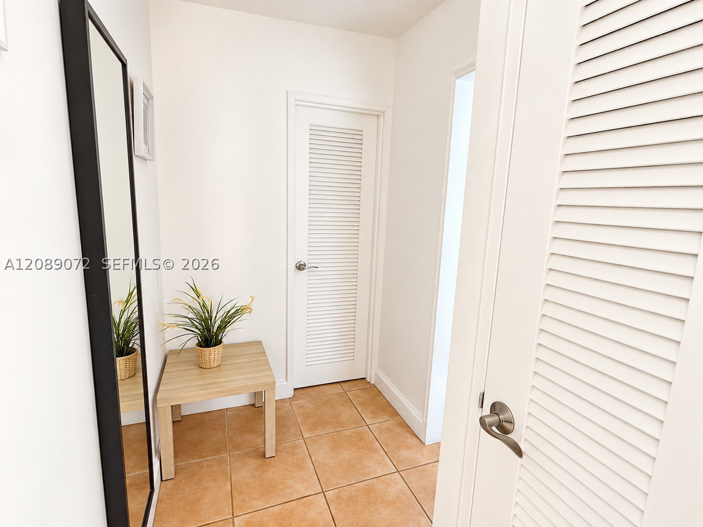 5161 Collins Ave #310, Miami Beach FL 33140