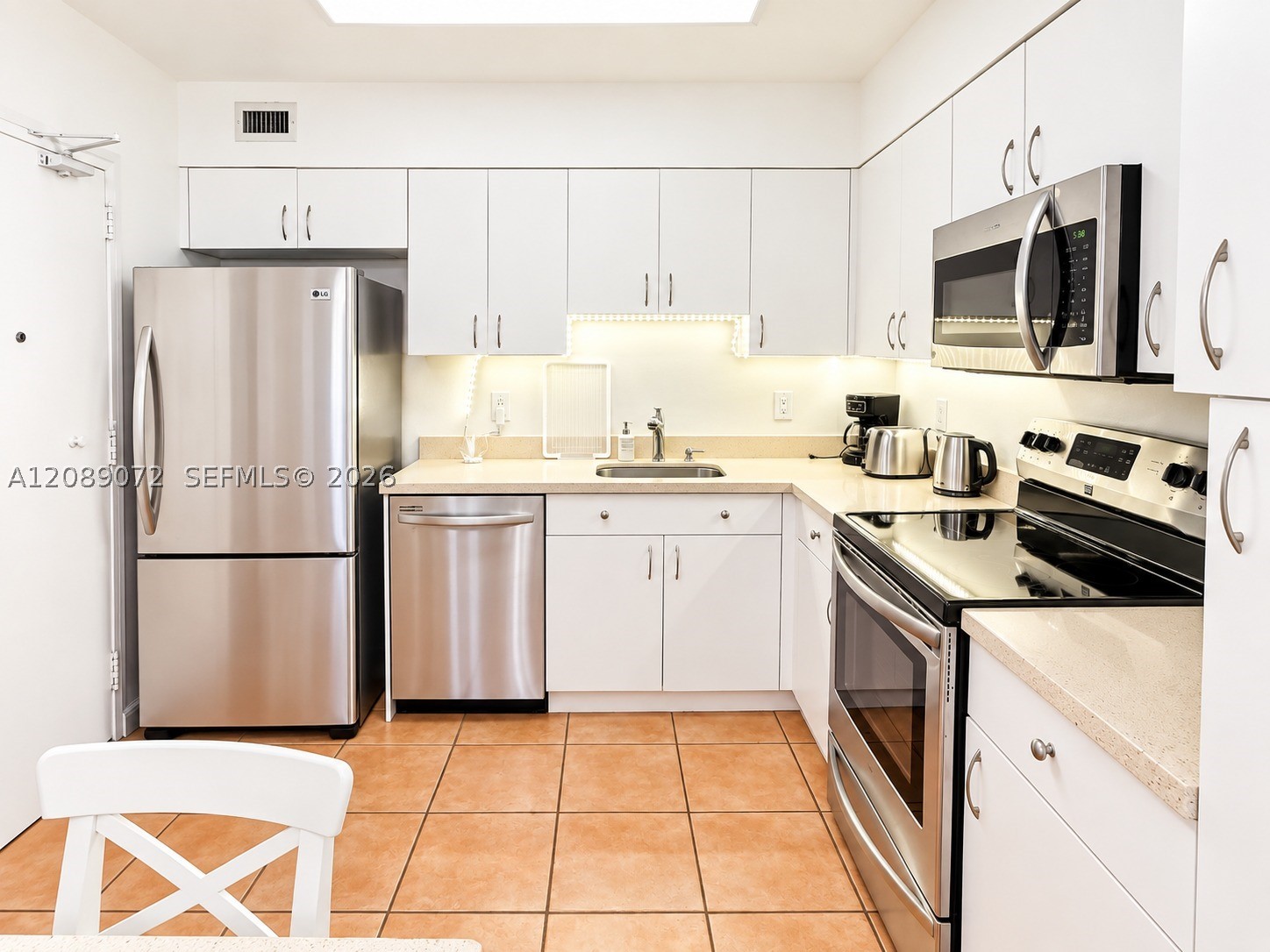 5161 Collins Ave #310, Miami Beach FL 33140
