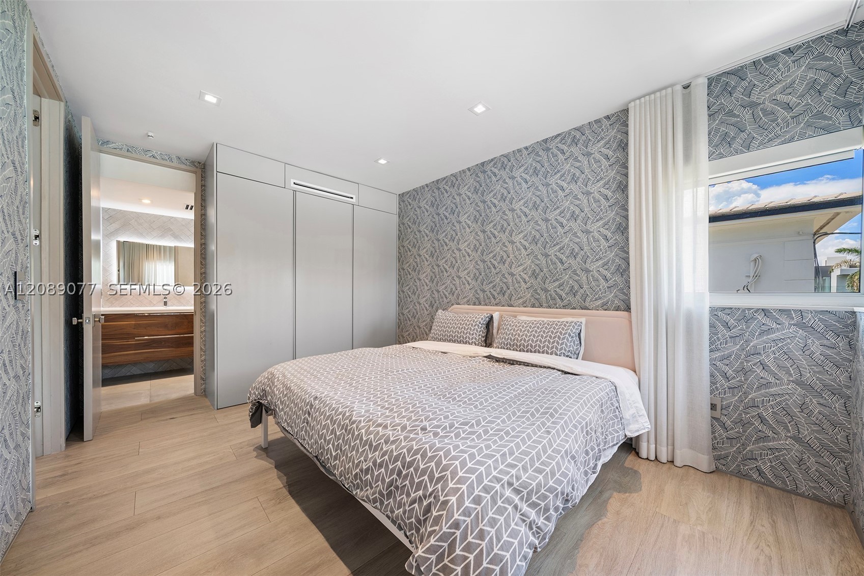 110 Venetian Way (Rivo Alto), Miami Beach FL 33139