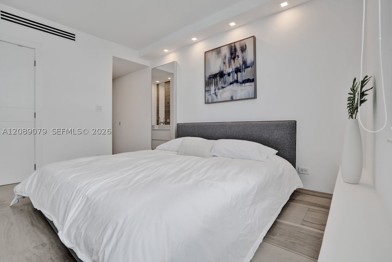 1330 West Ave #3407, Miami Beach FL 33139
