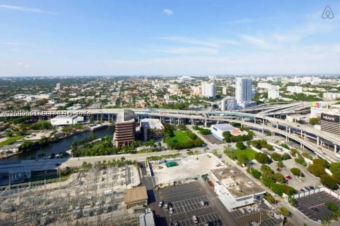 90 SW 3rd St #3807, Miami FL 33130