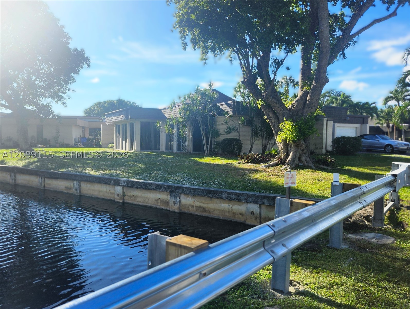 5700 White Hickory Cir, Tamarac FL 33319