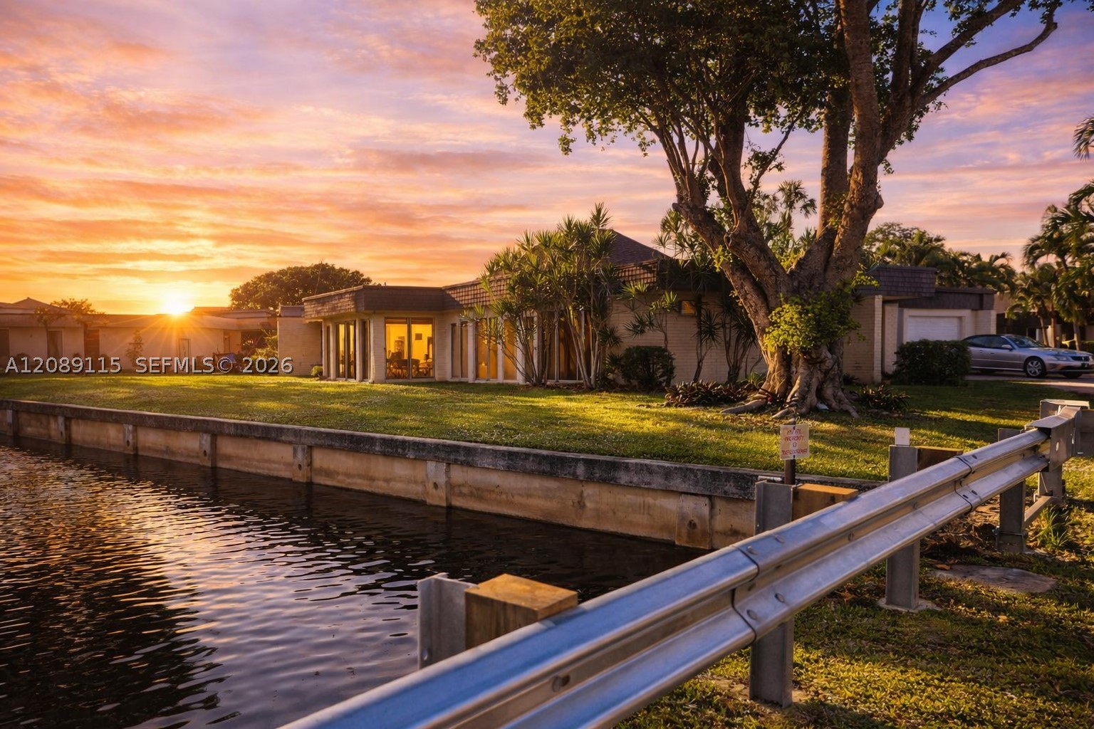 5700 White Hickory Cir, Tamarac FL 33319
