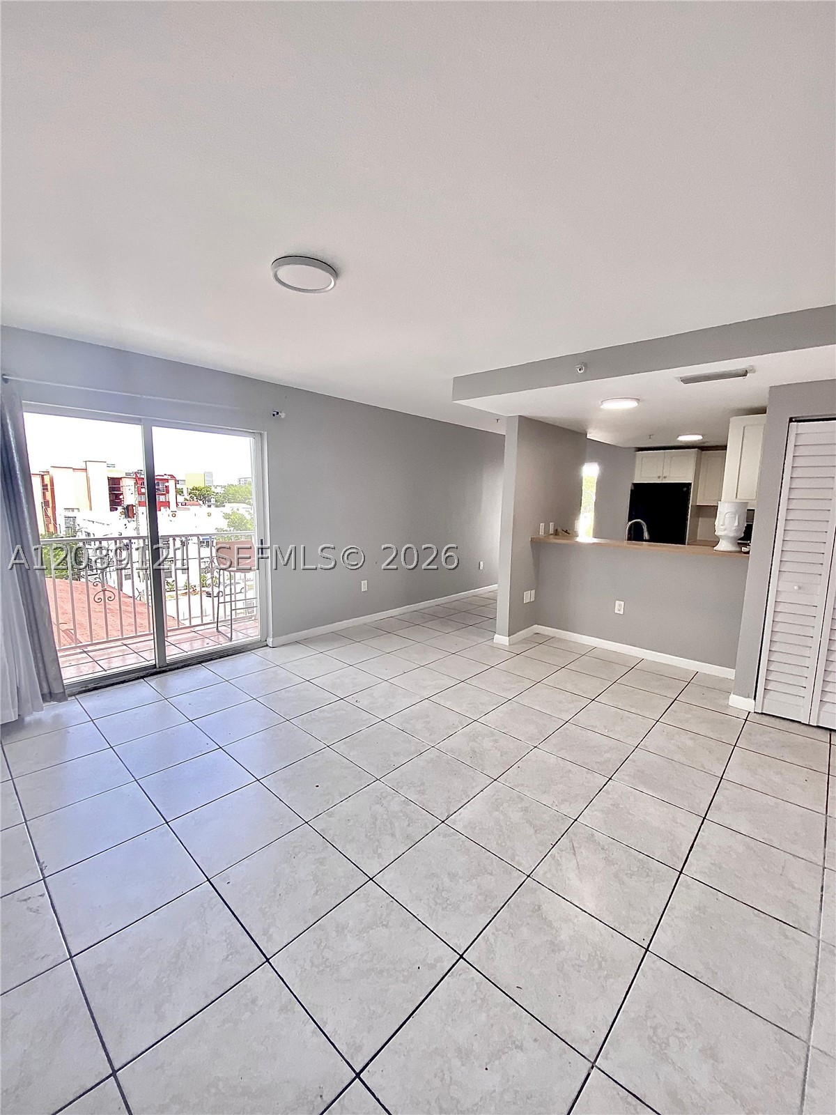 328 NW 12th Ave #12, Miami FL 33128