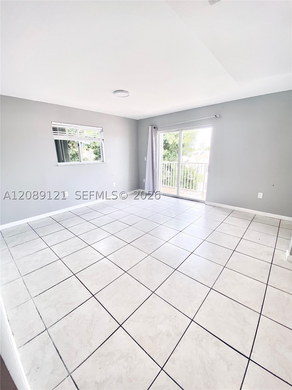 328 NW 12th Ave #12, Miami FL 33128