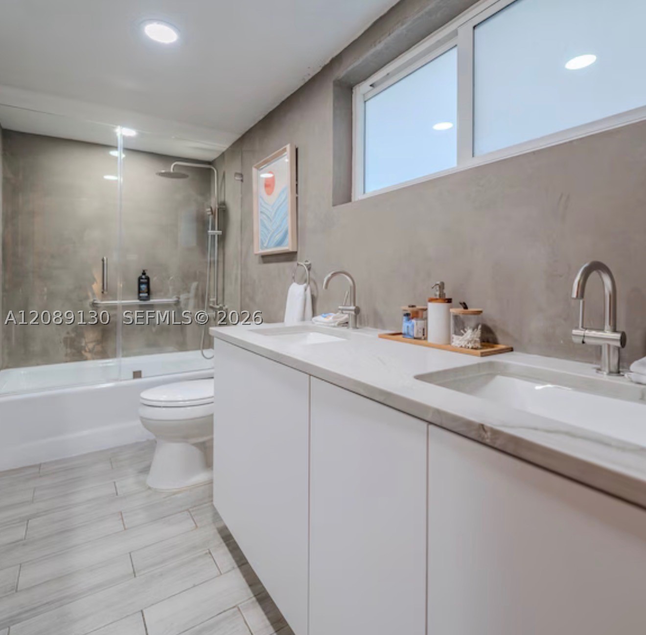 1321 NW 52nd St, Miami FL 33142