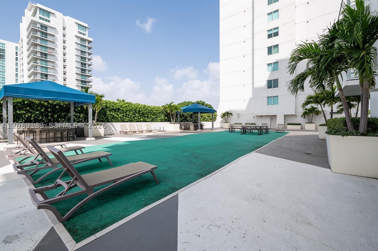 Miami FL 33125 - A12089133