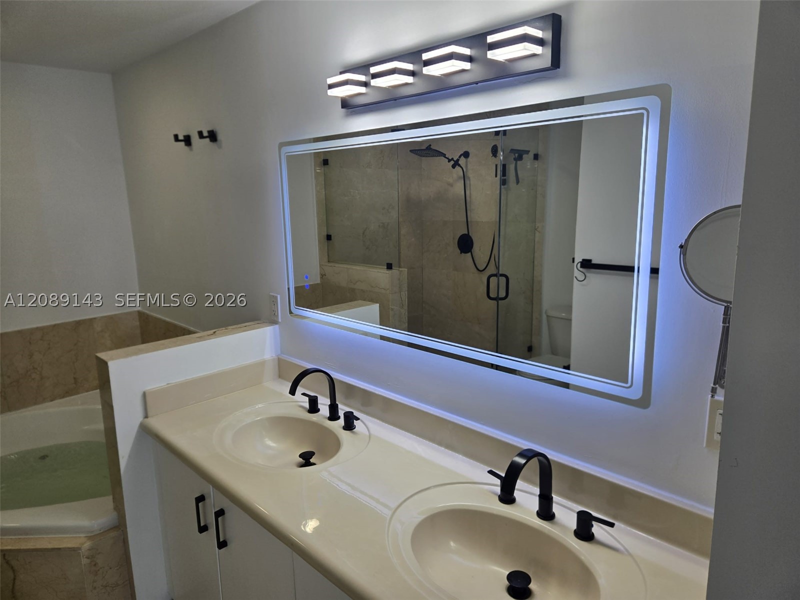 7900 Harbor Island Dr #601, North Bay Village FL 33141