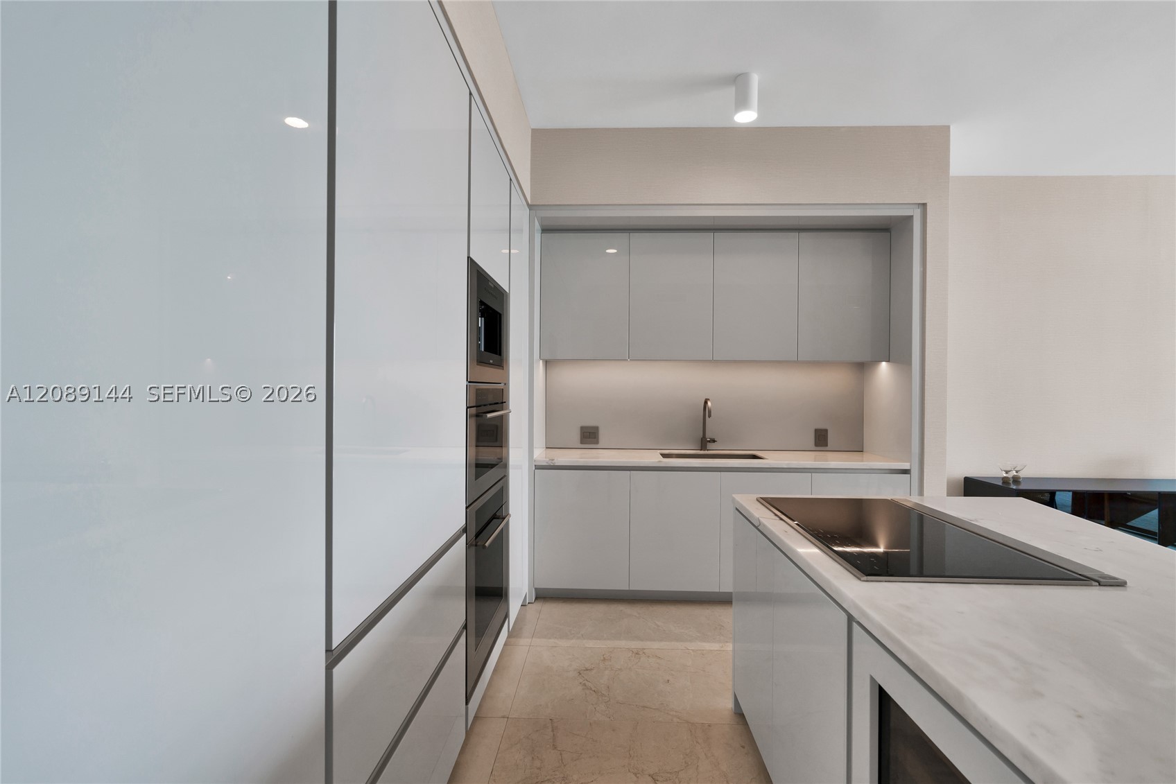 18975 Collins Ave #903, Sunny Isles Beach FL 33160
