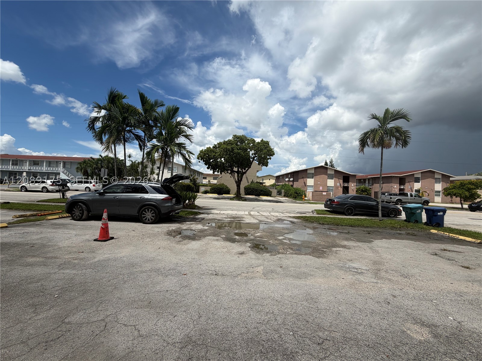 10962 SW 4th St #I2, Sweetwater FL 33174