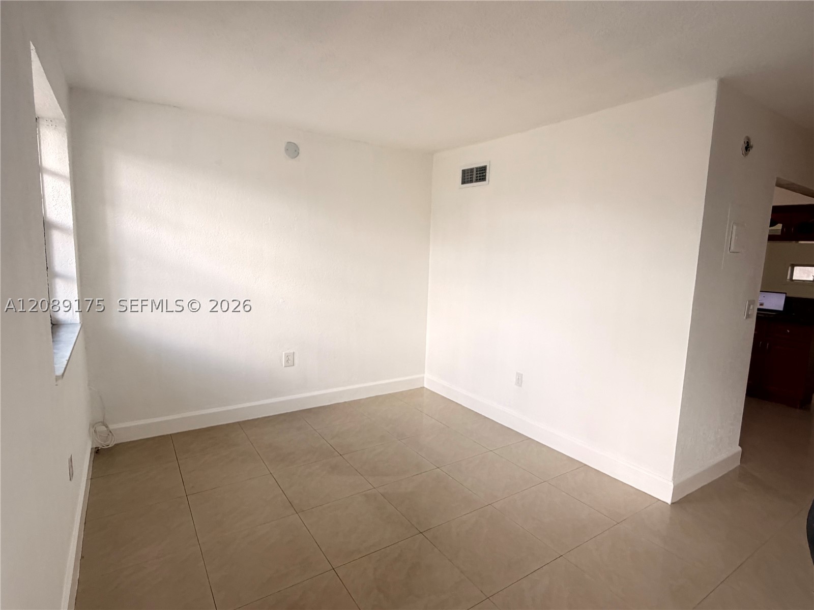 10962 SW 4th St #I2, Sweetwater FL 33174