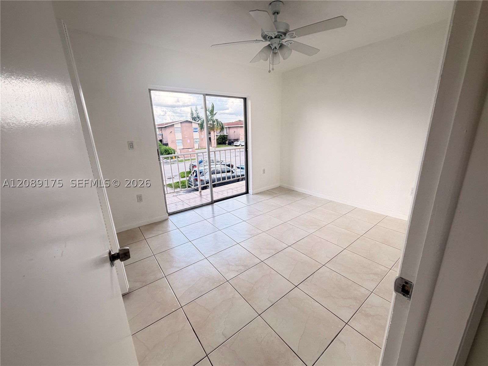 10962 SW 4th St #I2, Sweetwater FL 33174