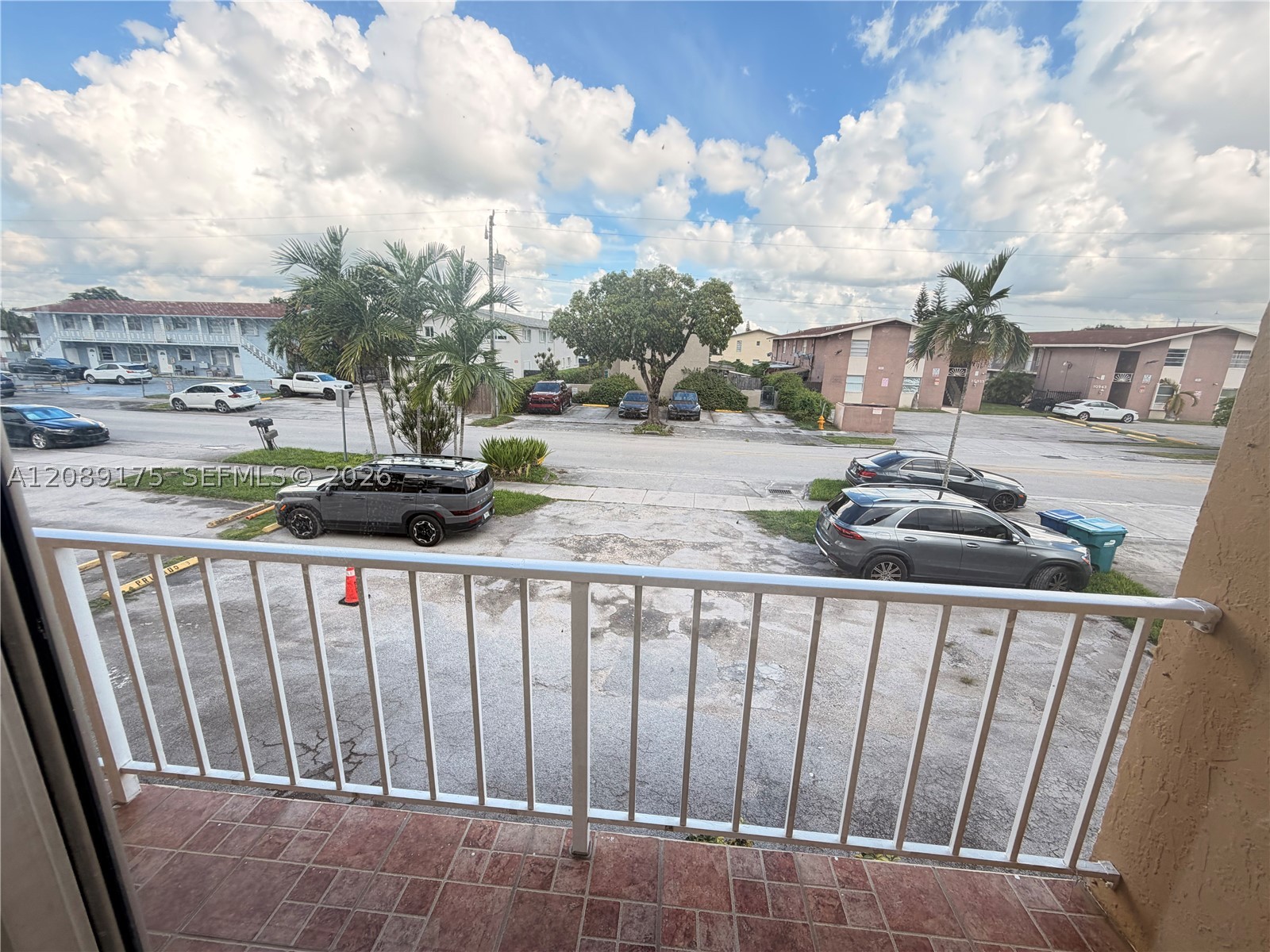 10962 SW 4th St #I2, Sweetwater FL 33174