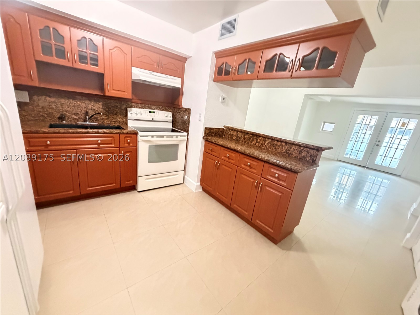 10962 SW 4th St #I2, Sweetwater FL 33174