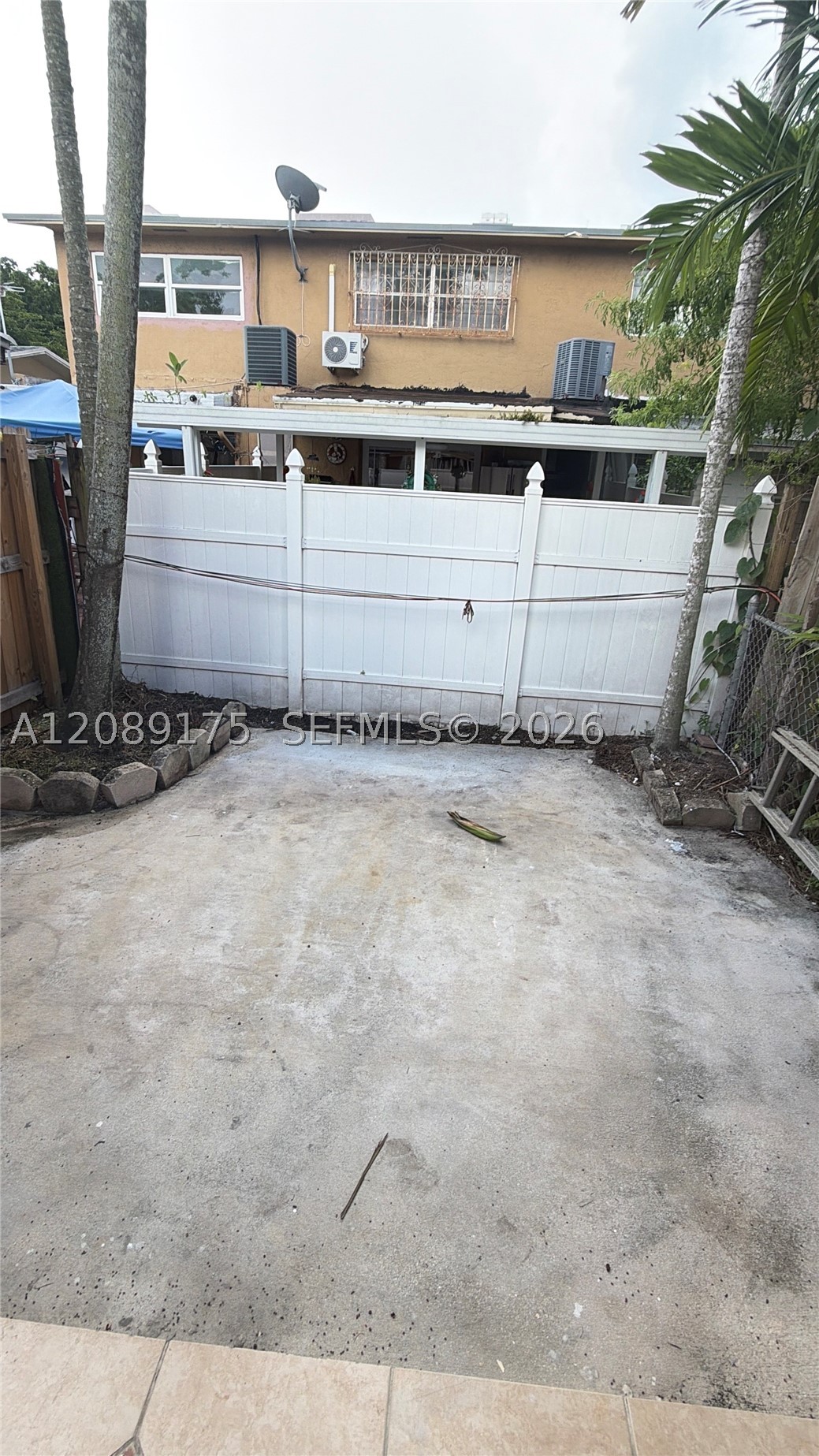 10962 SW 4th St #I2, Sweetwater FL 33174