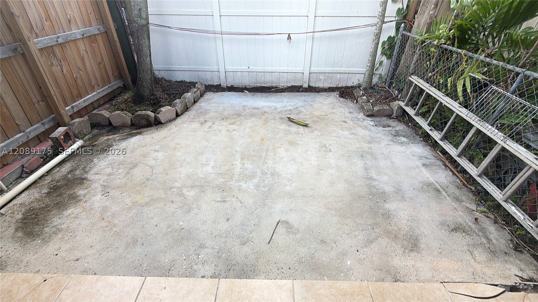 10962 SW 4th St #I2, Sweetwater FL 33174