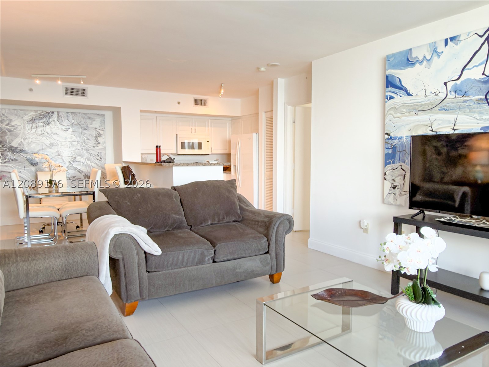90 Alton Rd #1710, Miami Beach FL 33139