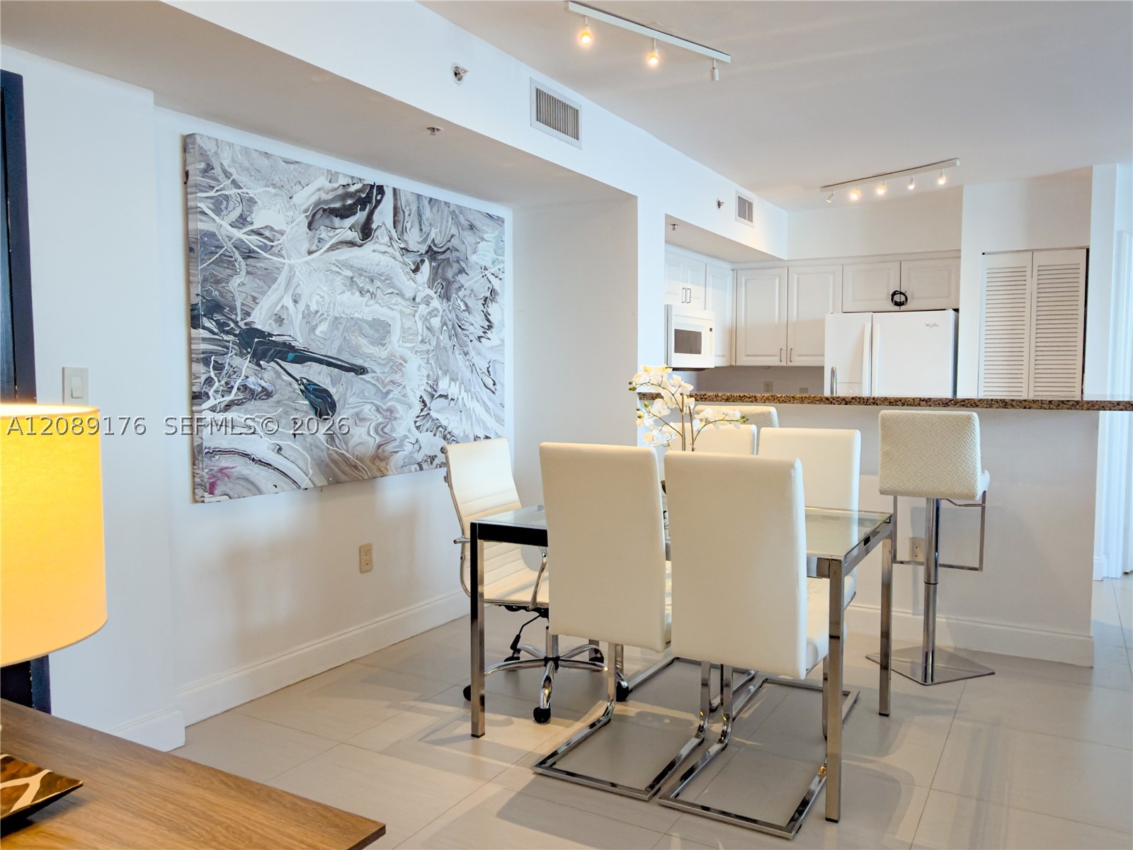 90 Alton Rd #1710, Miami Beach FL 33139