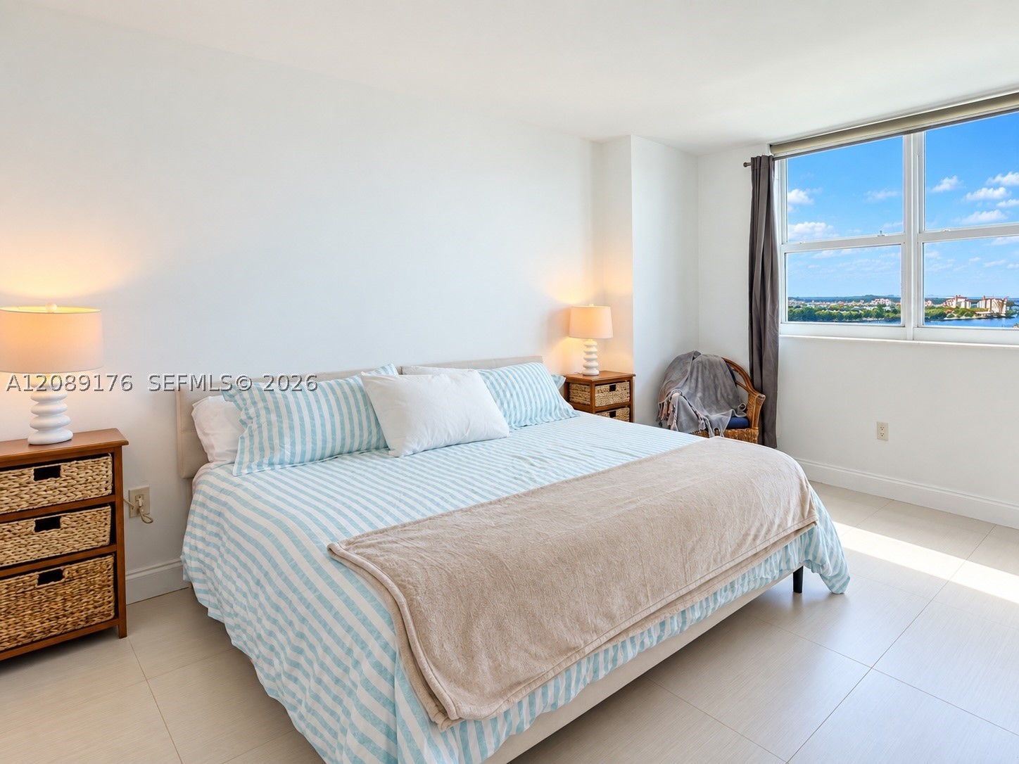 90 Alton Rd #1710, Miami Beach FL 33139