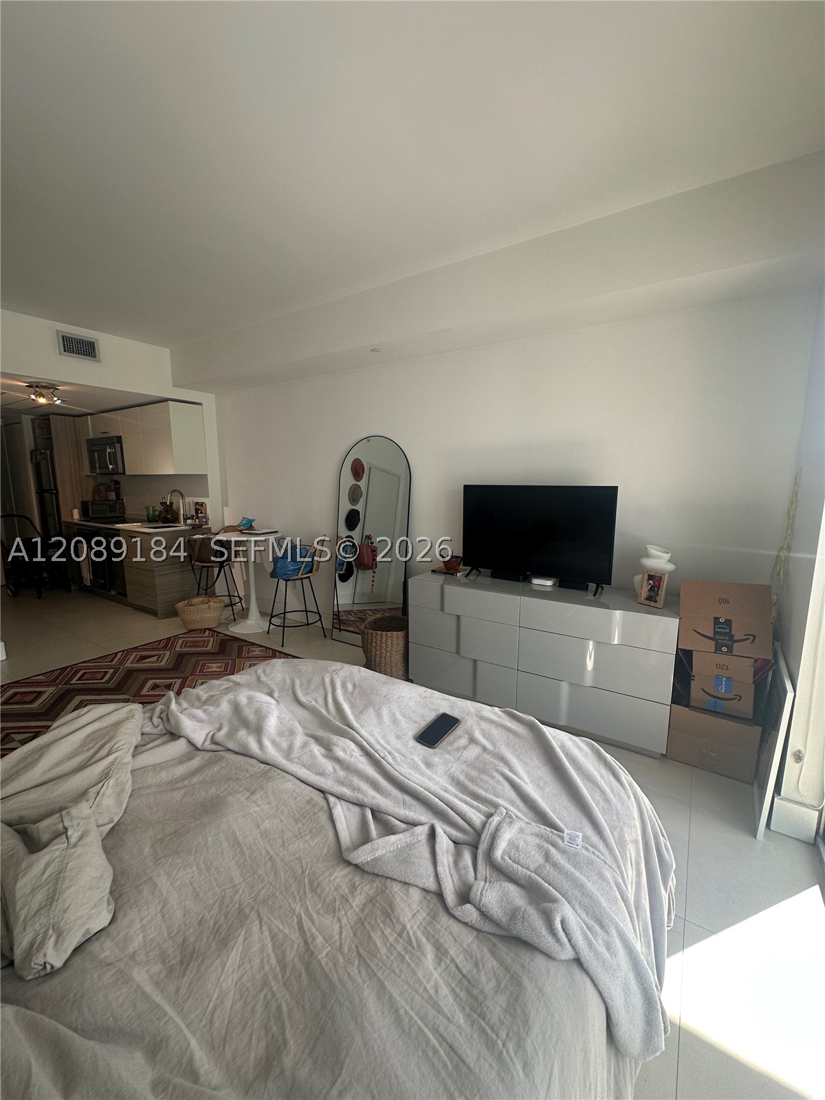 1300 Brickell Bay Dr #2213, Miami FL 33131