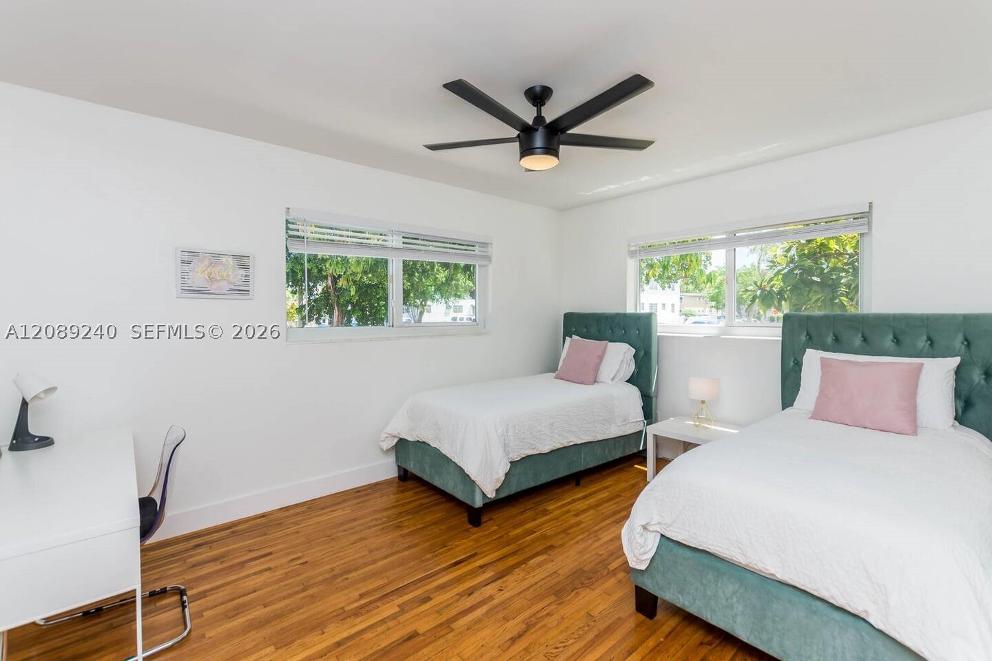 962 SW 6th Ave, Miami FL 33130