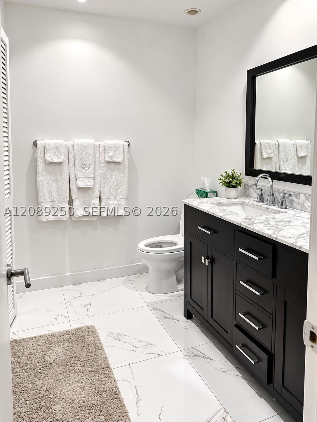 3010 Lakewood Ln #319, Hollywood FL 33021