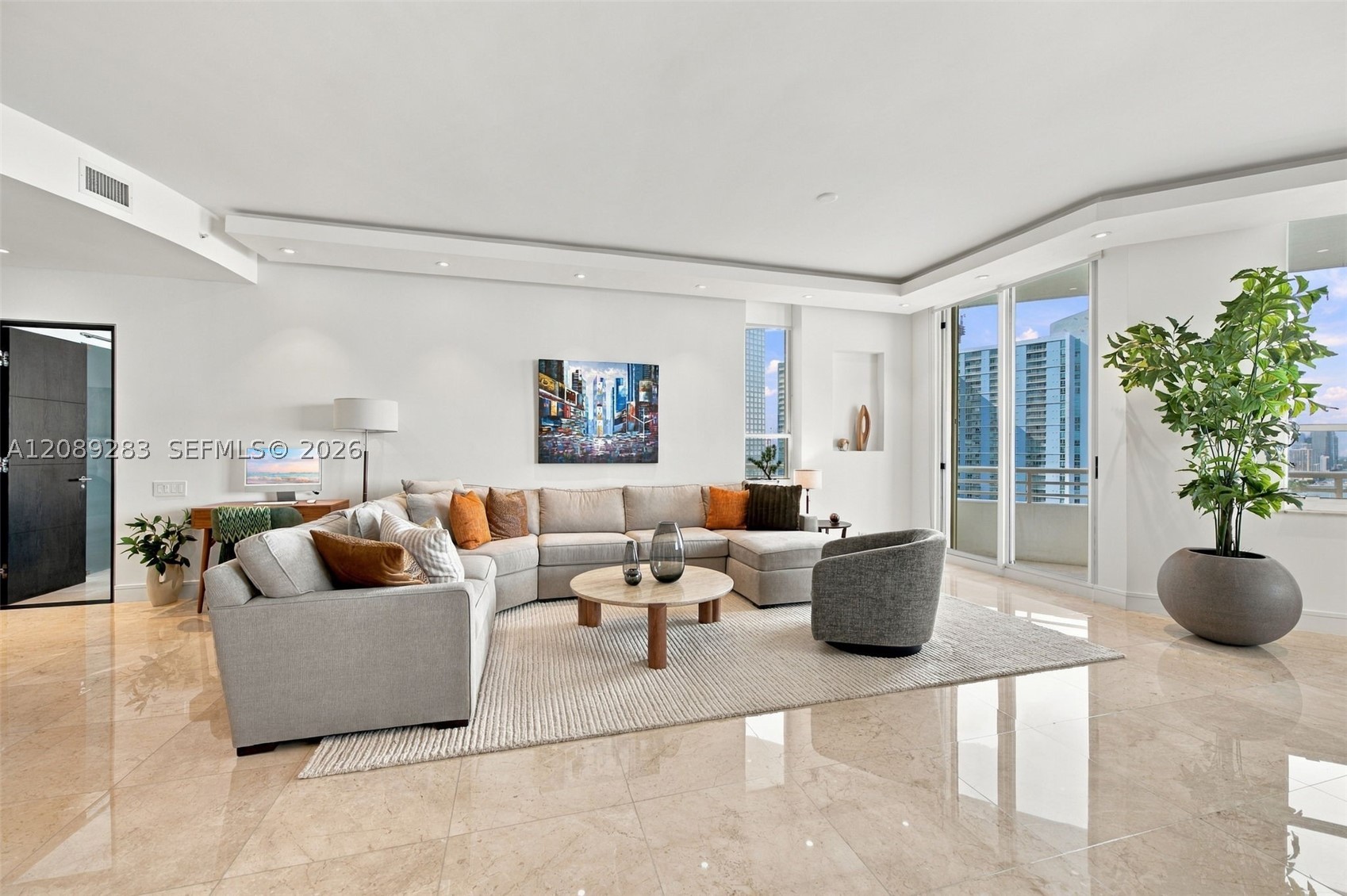 888 Brickell Key Dr #2912, Miami FL 33131