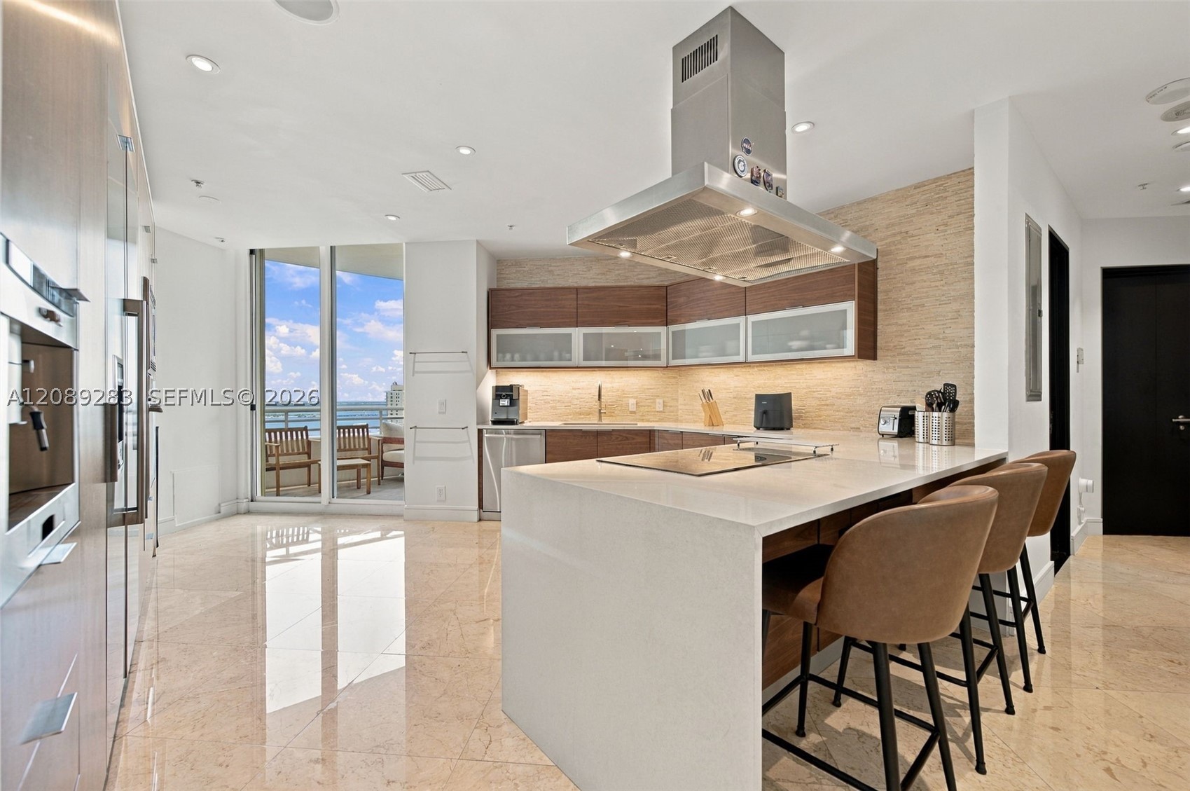 888 Brickell Key Dr #2912, Miami FL 33131