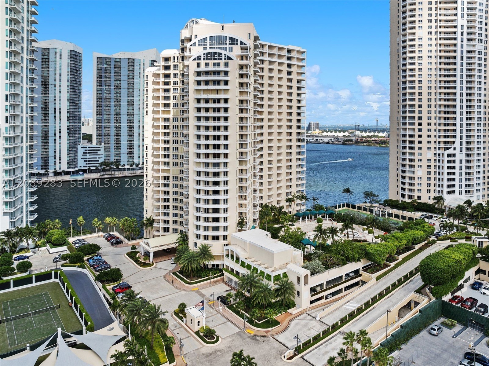 888 Brickell Key Dr #2912, Miami FL 33131
